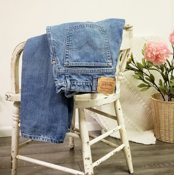 Levi's Other - Levi's 550 High waisted dad jeans